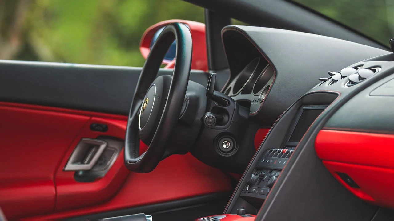 2006 Lamborghini Gallardo - Image 27 of 31
