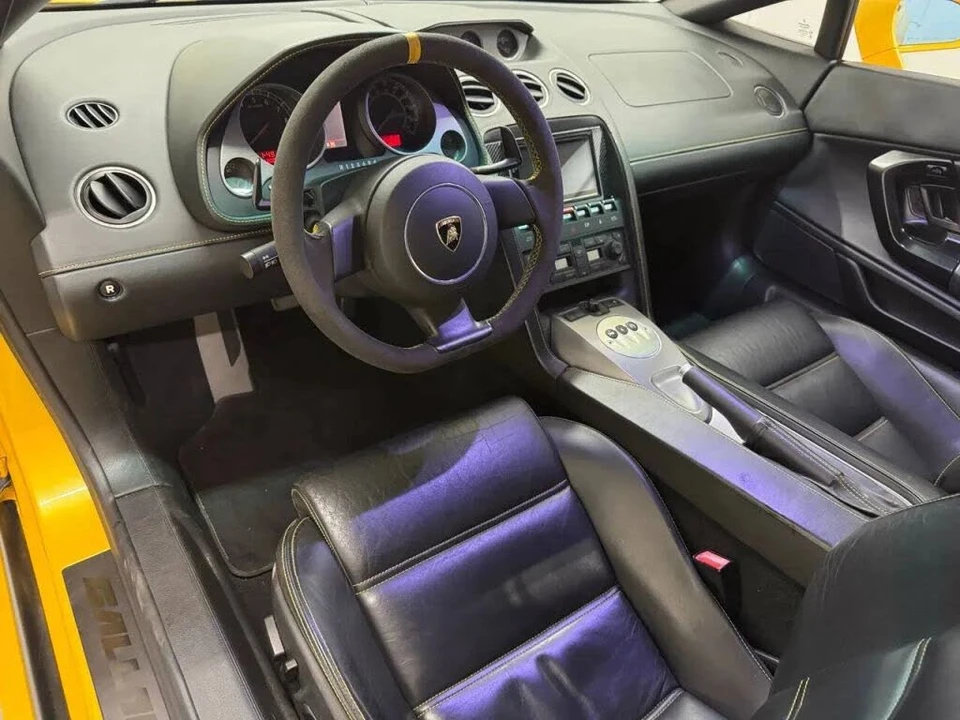 2006 Lamborghini Gallardo - Image 2 of 31