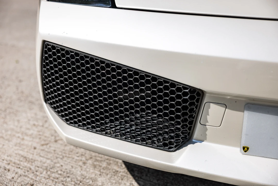 2006 Lamborghini Gallardo LP570-4 Spyder Performante - Image 25 of 31