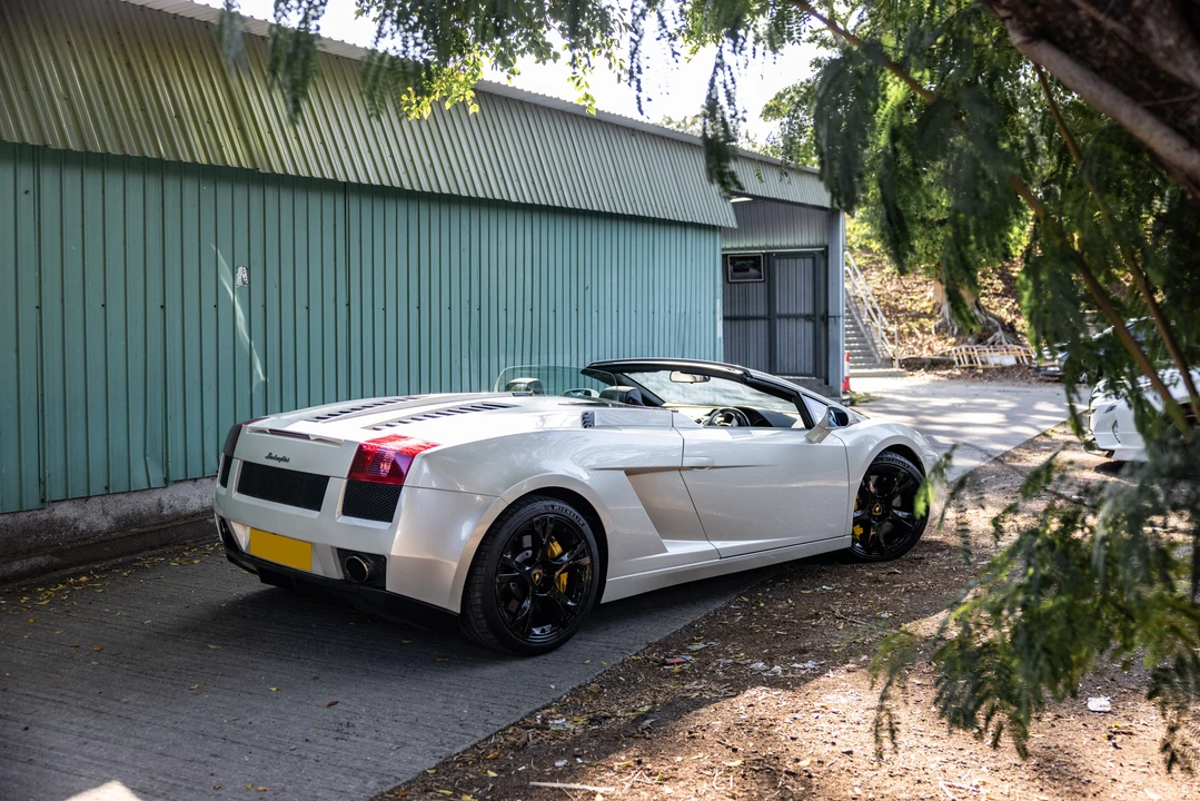 2006 Lamborghini Gallardo LP570-4 Spyder Performante - Image 13 of 31