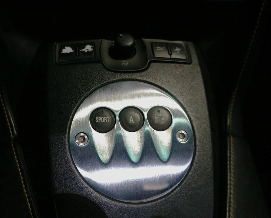 2006 Lamborghini Gallardo - Image 16 of 18