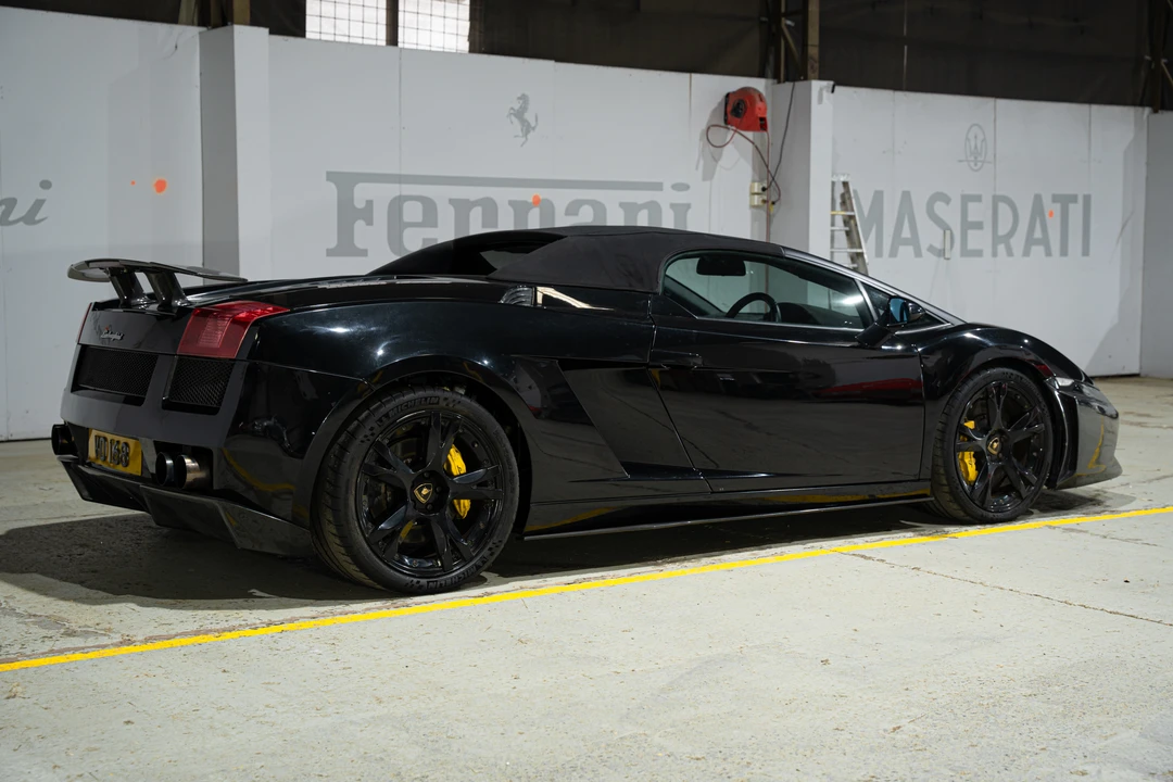 2006 Lamborghini Gallardo LP570-4 Spyder Performante - Image 14 of 31