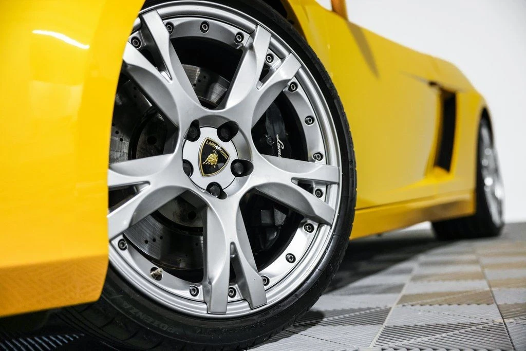 2006 Lamborghini Gallardo - Image 12 of 21