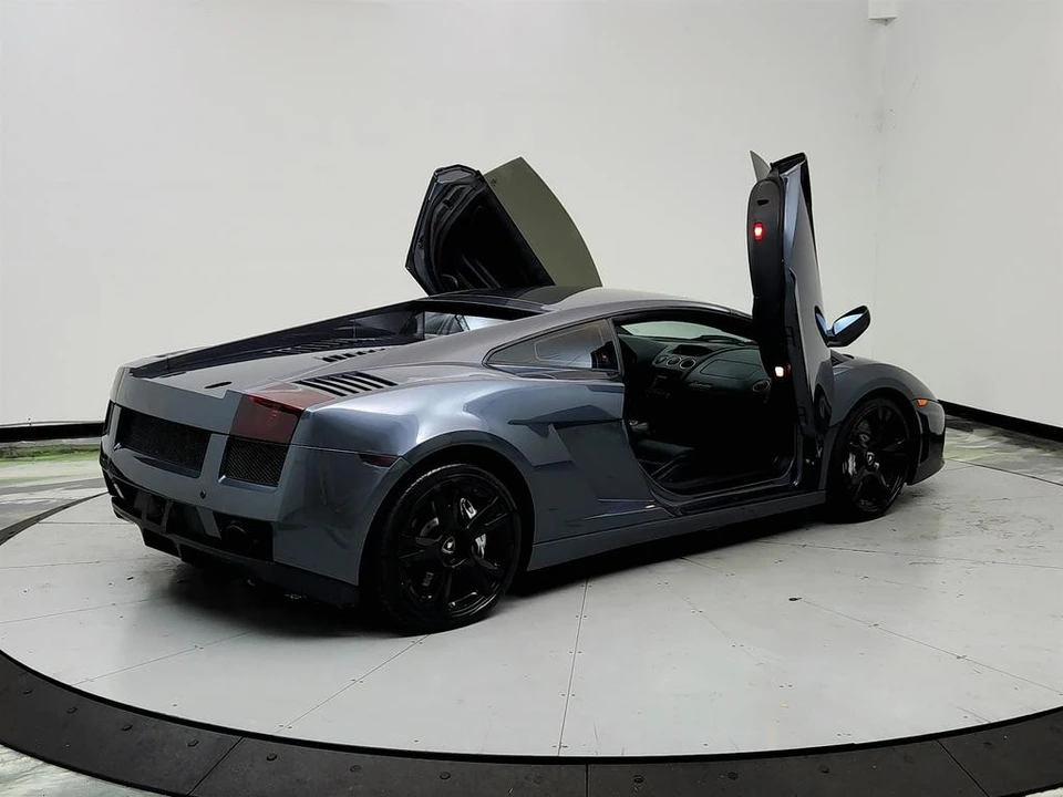 2006 Lamborghini Gallardo - Image 11 of 31