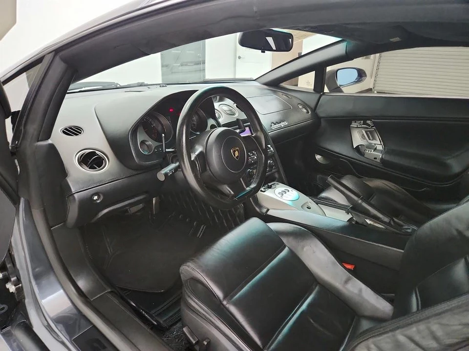 2006 Lamborghini Gallardo - Image 13 of 31