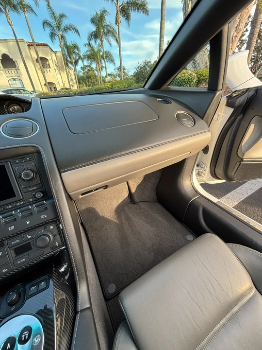 2006 Lamborghini Gallardo - Image 16 of 20