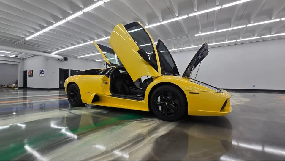 2006 Lamborghini Murcielago - Image 9 of 20