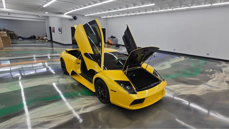 2006 Lamborghini Murcielago - Image 8 of 20