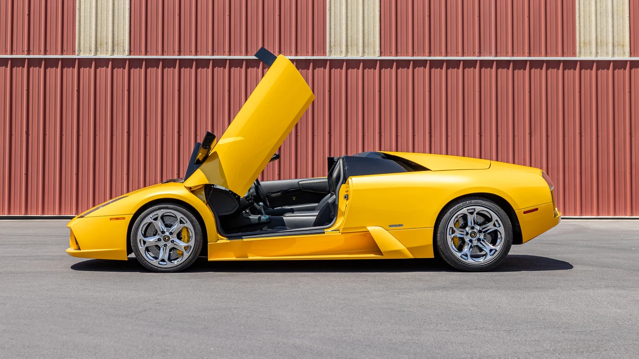 2006 Lamborghini Murcielago - Image 9 of 31