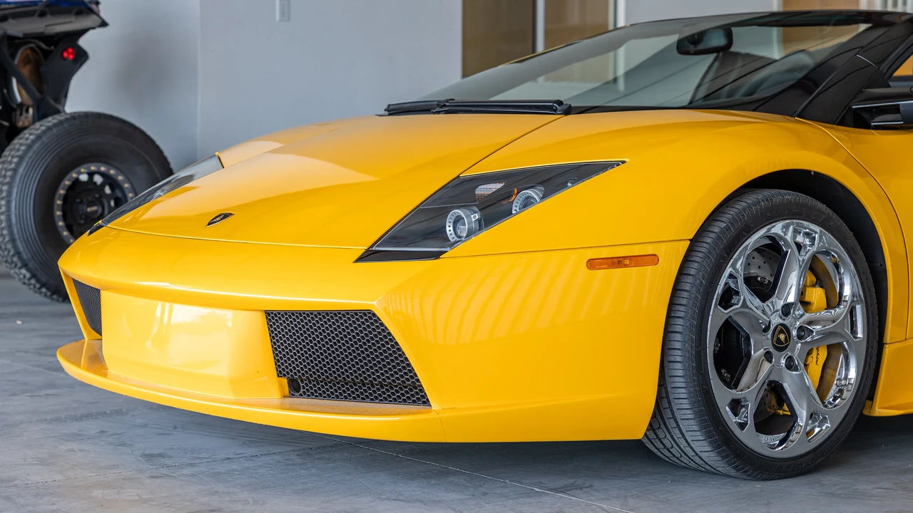 2006 Lamborghini Murcielago - Image 16 of 31