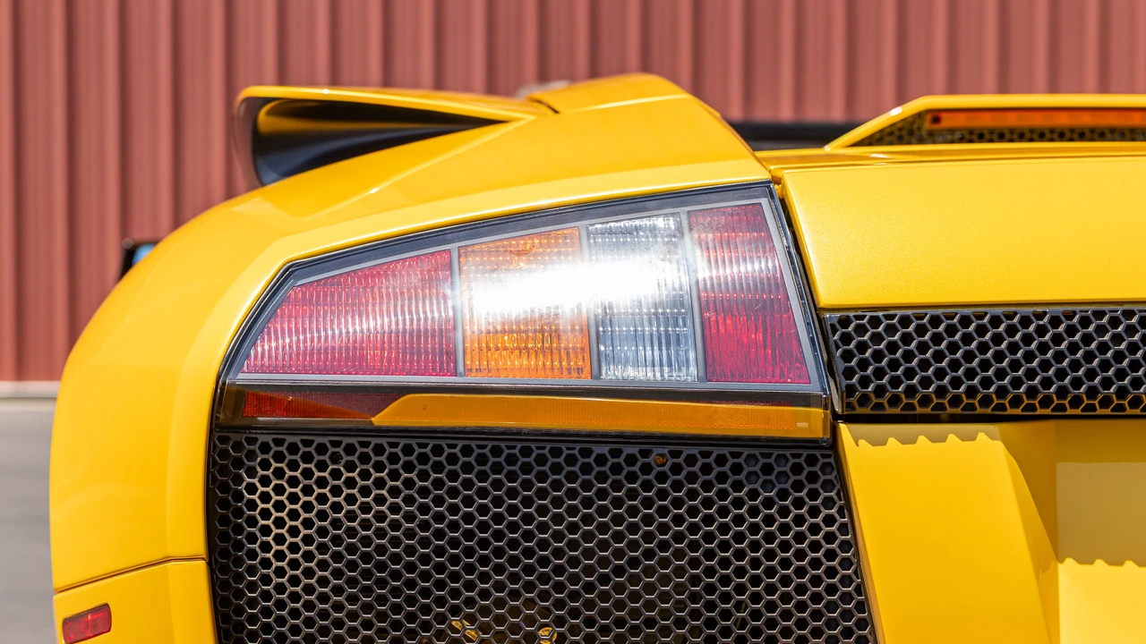 2006 Lamborghini Murcielago - Image 20 of 31