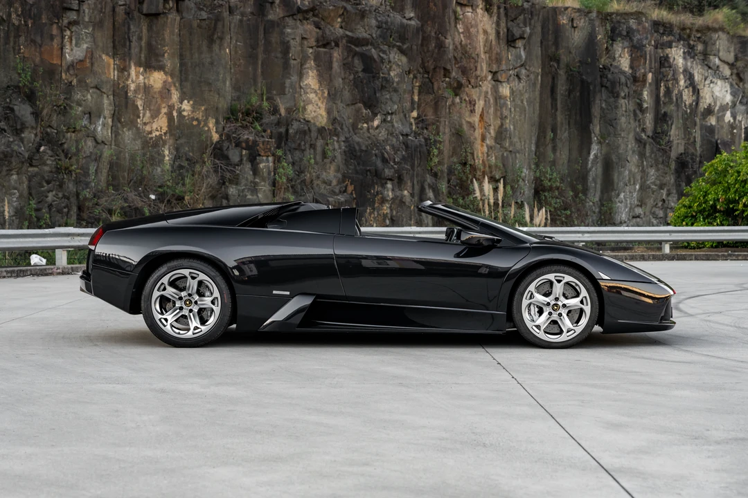 2005 Lamborghini Murcielago - Image 4 of 31