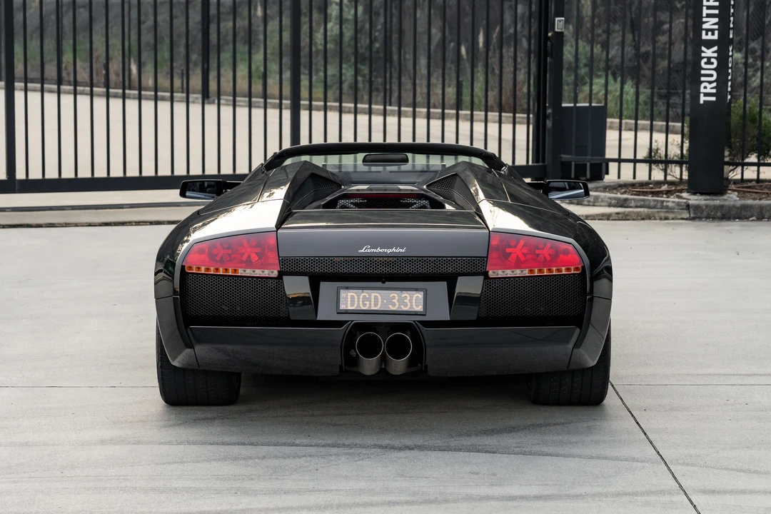 2005 Lamborghini Murcielago - Image 14 of 31