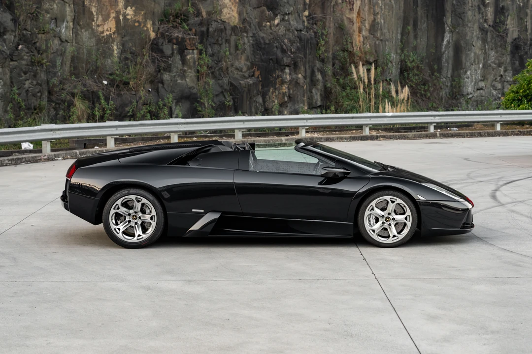 2005 Lamborghini Murcielago - Image 22 of 31