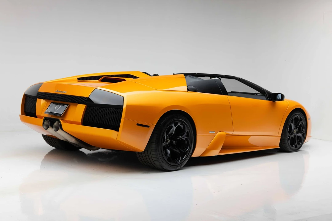 2006 Lamborghini Murcielago - Image 11 of 31