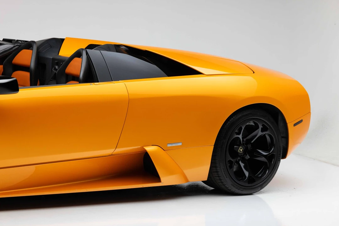 2006 Lamborghini Murcielago - Image 17 of 31