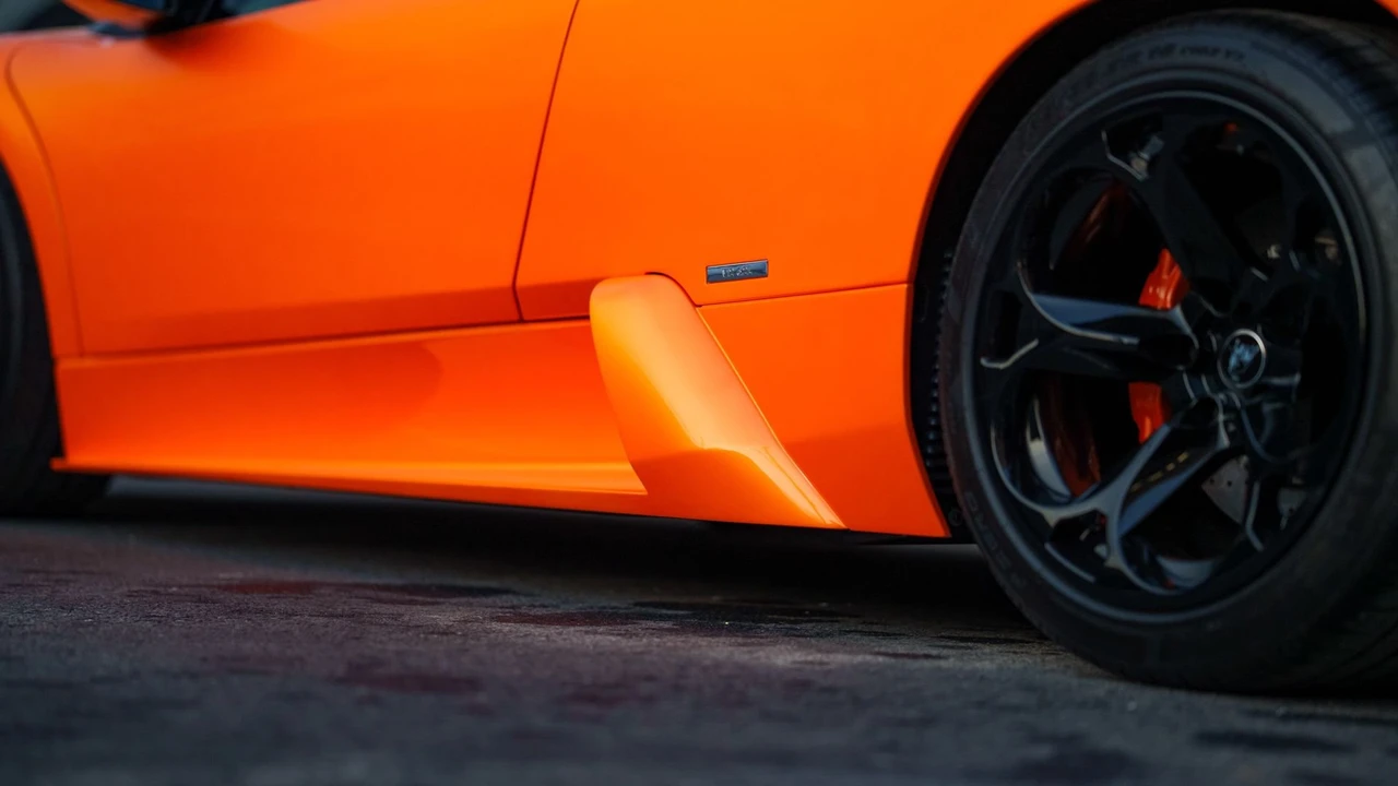 2006 Lamborghini Murcielago - Image 19 of 31