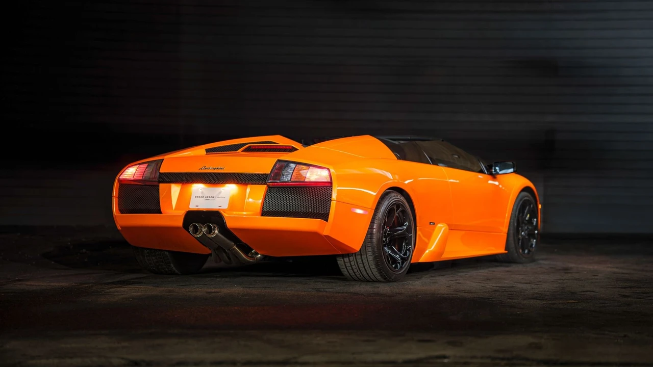2006 Lamborghini Murcielago - Image 18 of 31