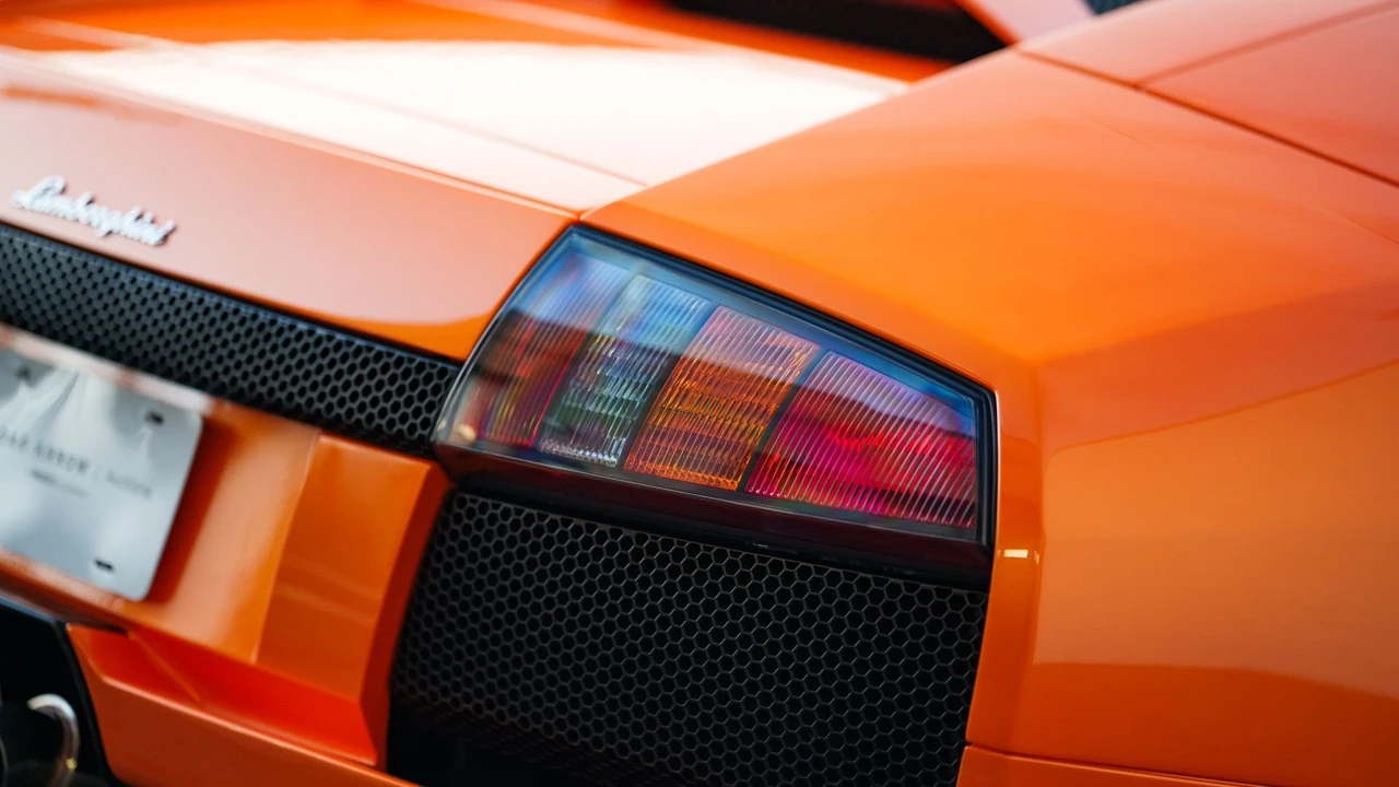 2006 Lamborghini Murcielago - Image 22 of 31