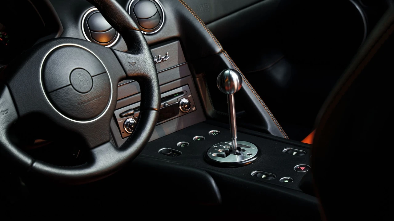 2006 Lamborghini Murcielago - Image 10 of 31