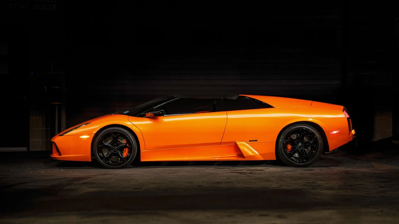 2006 Lamborghini Murcielago - Image 14 of 31