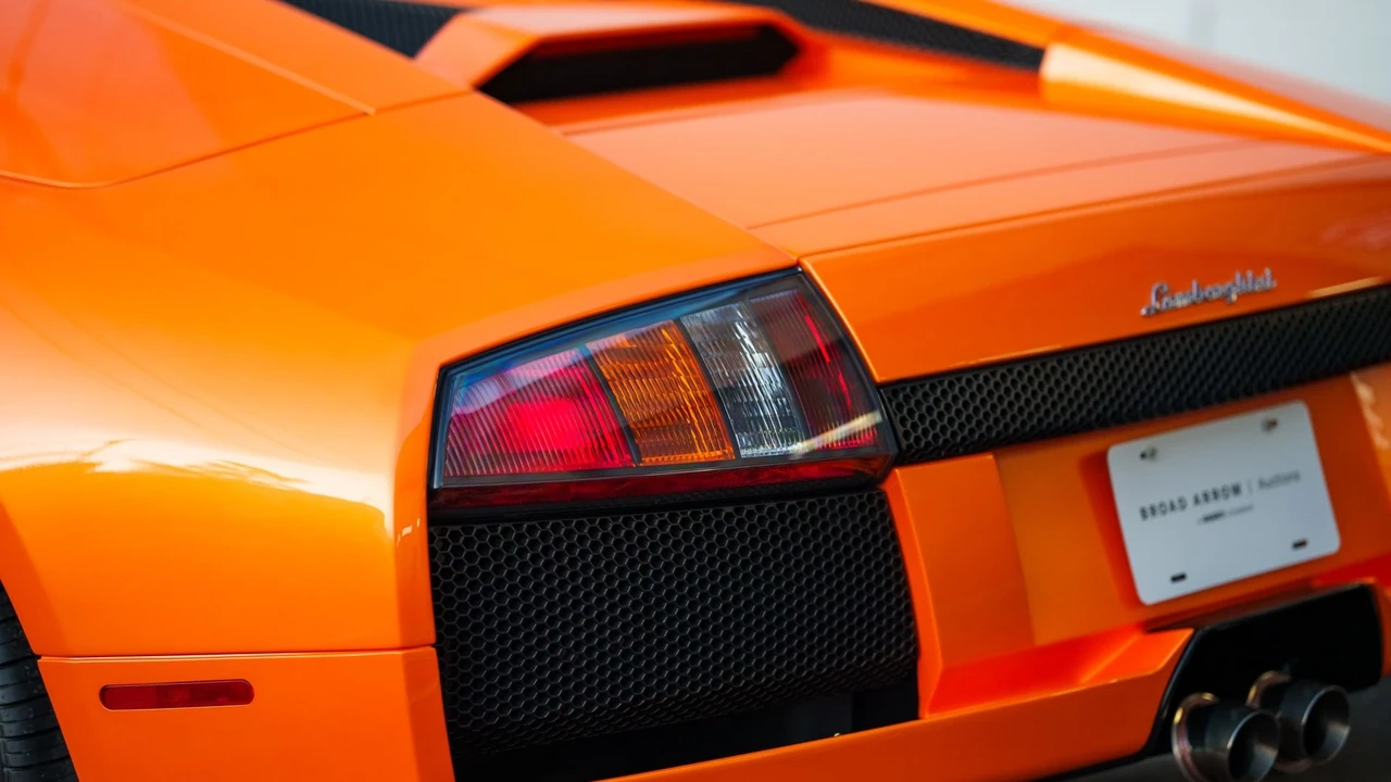 2006 Lamborghini Murcielago - Image 23 of 31