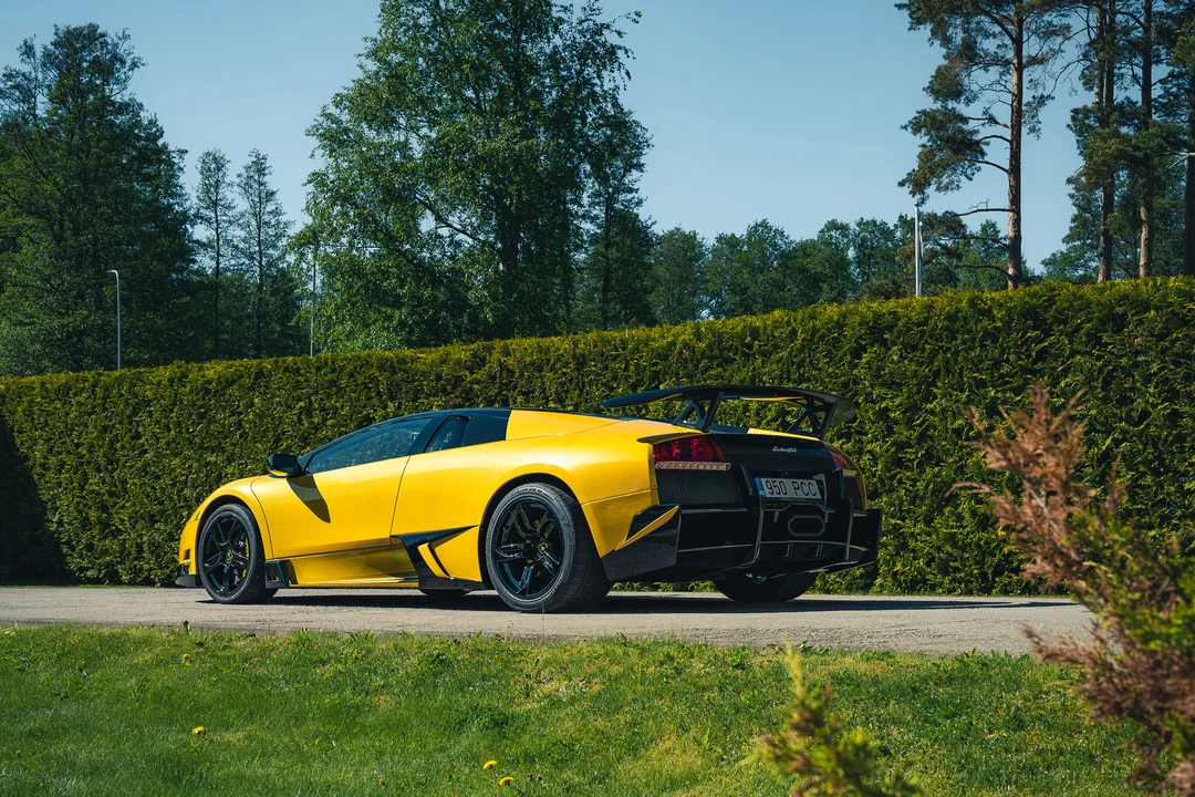 2006 Lamborghini Murcielago - Image 13 of 31
