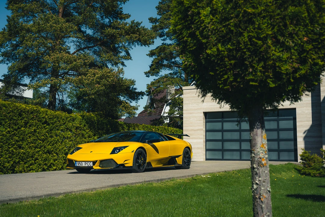 2006 Lamborghini Murcielago - Image 11 of 31