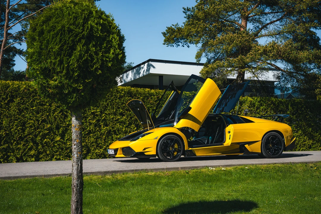 2006 Lamborghini Murcielago - Image 17 of 31