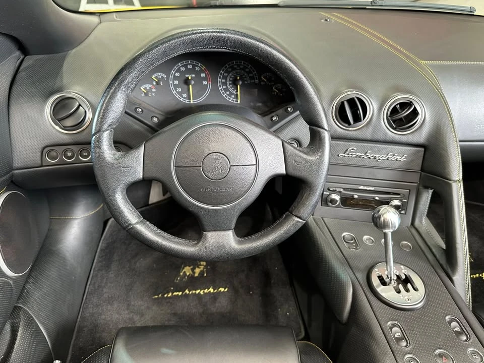 2006 Lamborghini Murcielago - Image 12 of 14