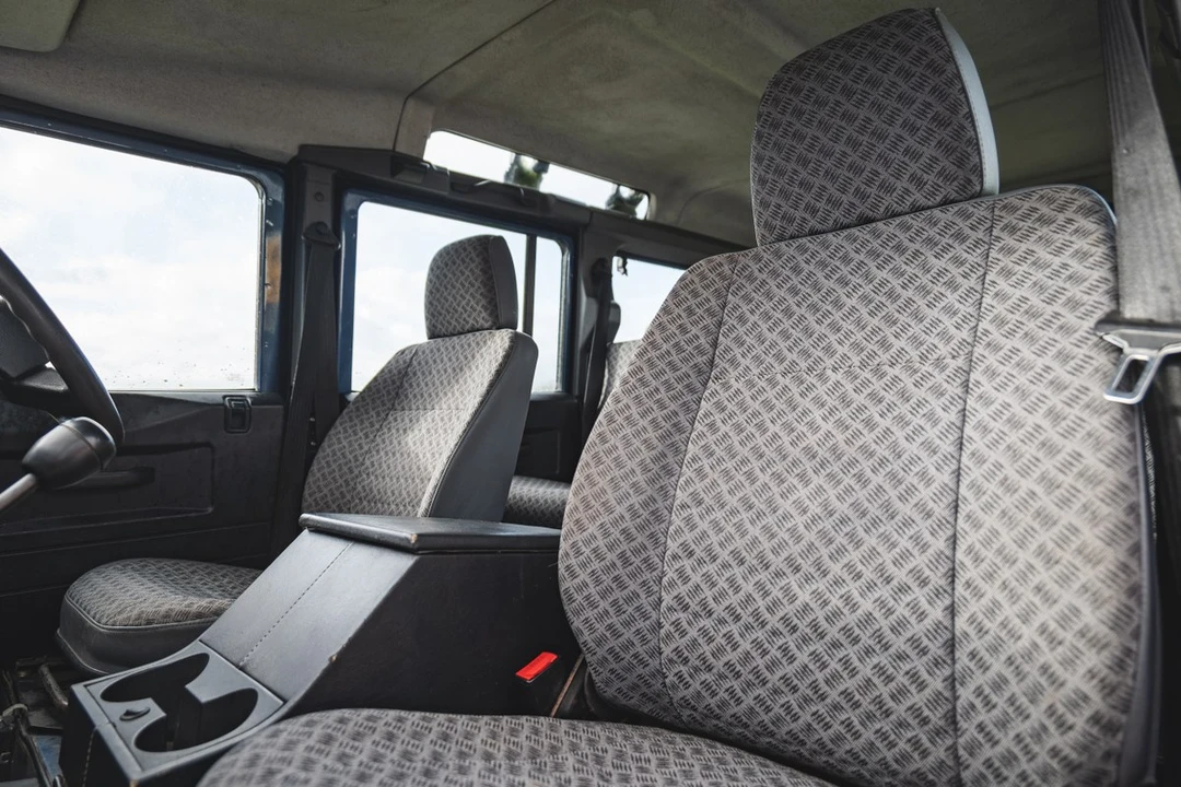 2006 Land Rover Defender 110 - Image 27 of 30