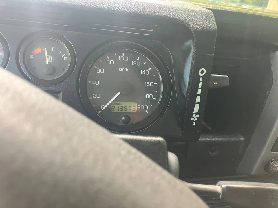 2006 Land Rover Defender 110 - Image 20 of 30