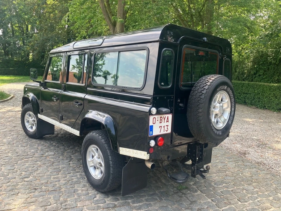 2006 Land Rover Defender 110 - Image 7 of 30