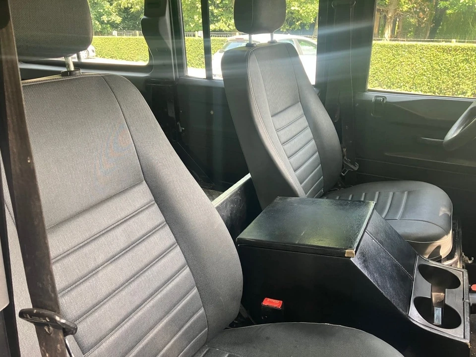 2006 Land Rover Defender 110 - Image 26 of 31