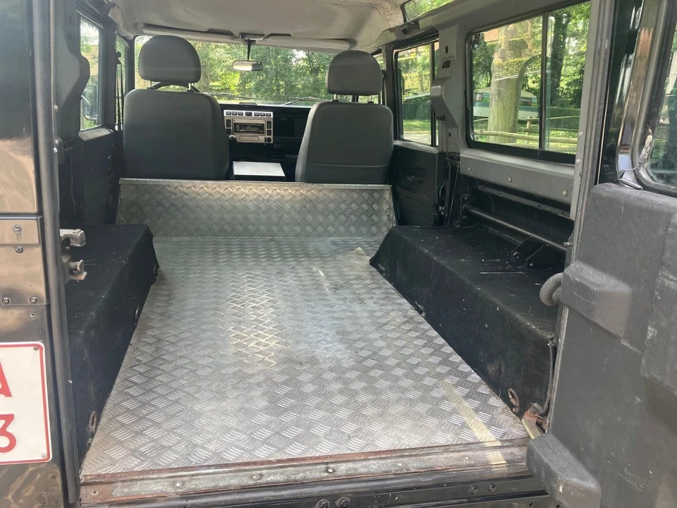 2006 Land Rover Defender 110 - Image 31 of 31