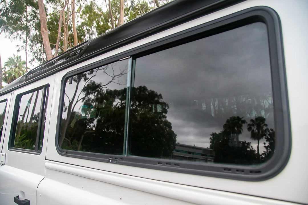 2006 Land Rover Defender 110 - Image 29 of 31