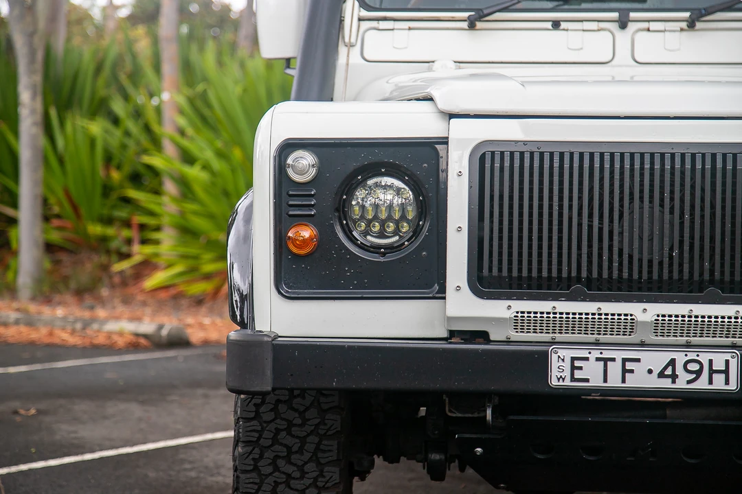 2006 Land Rover Defender 110 - Image 25 of 31