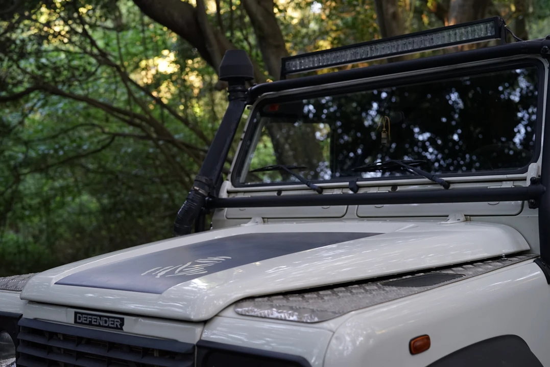 2006 Land Rover Defender 110 - Image 23 of 31