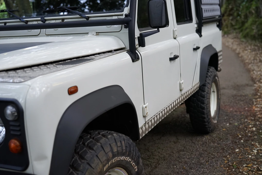 2006 Land Rover Defender 110 - Image 22 of 31