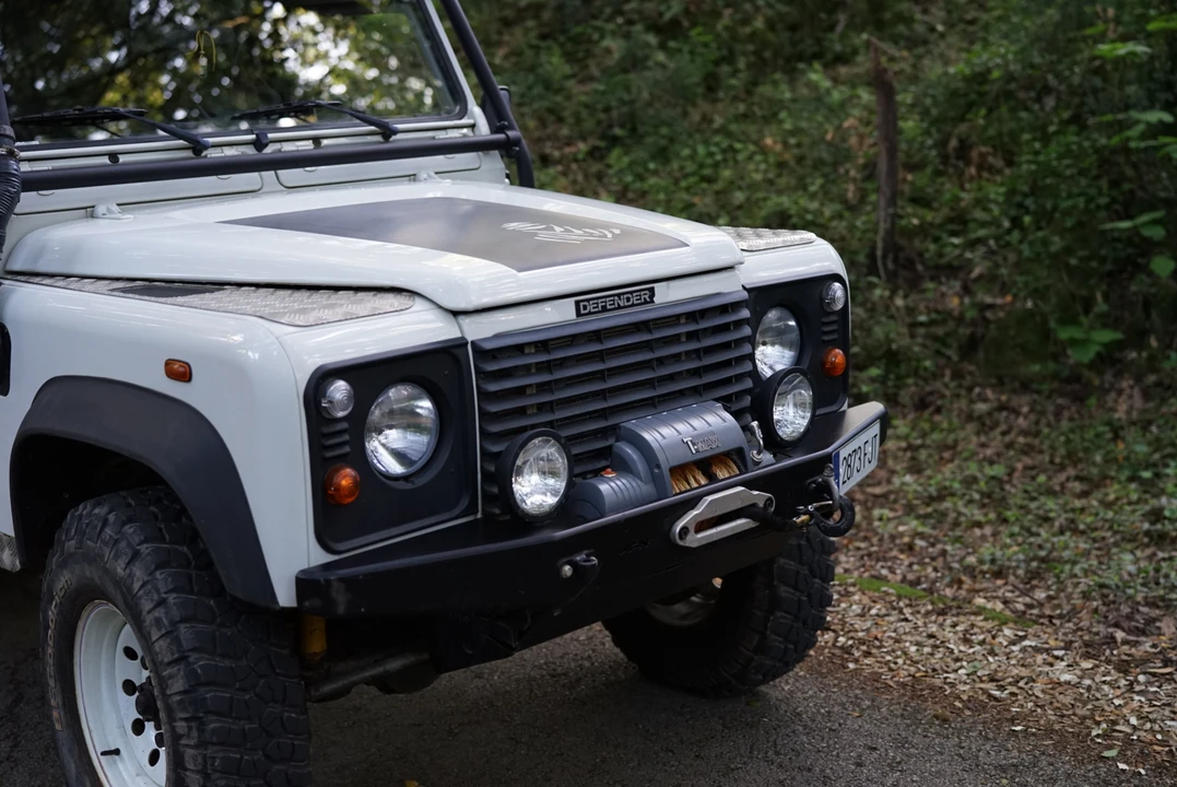 2006 Land Rover Defender 110 - Image 20 of 31
