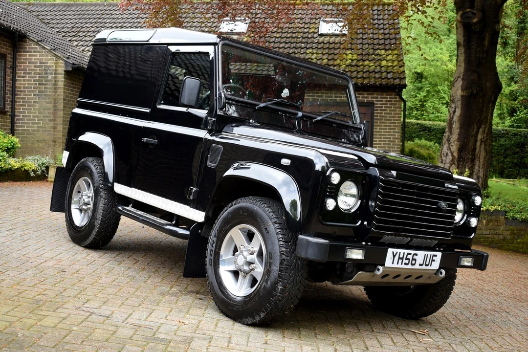 2006 Land Rover Defender 90 - Image 7 of 30