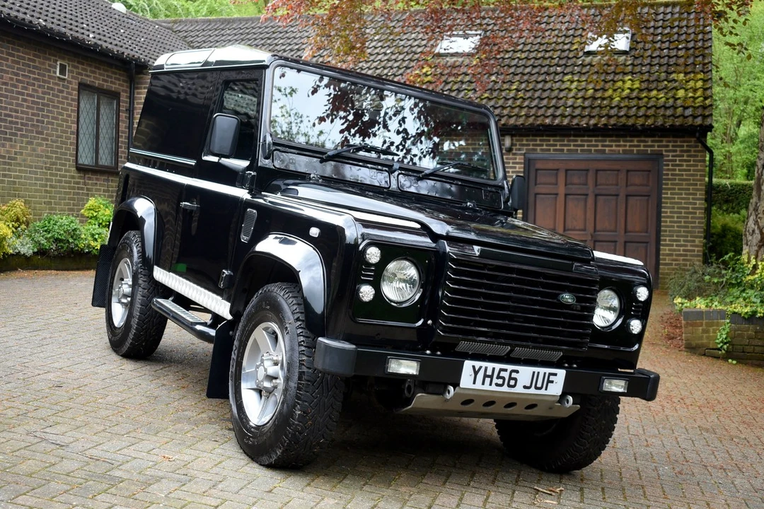 2006 Land Rover Defender 90 - Image 8 of 30