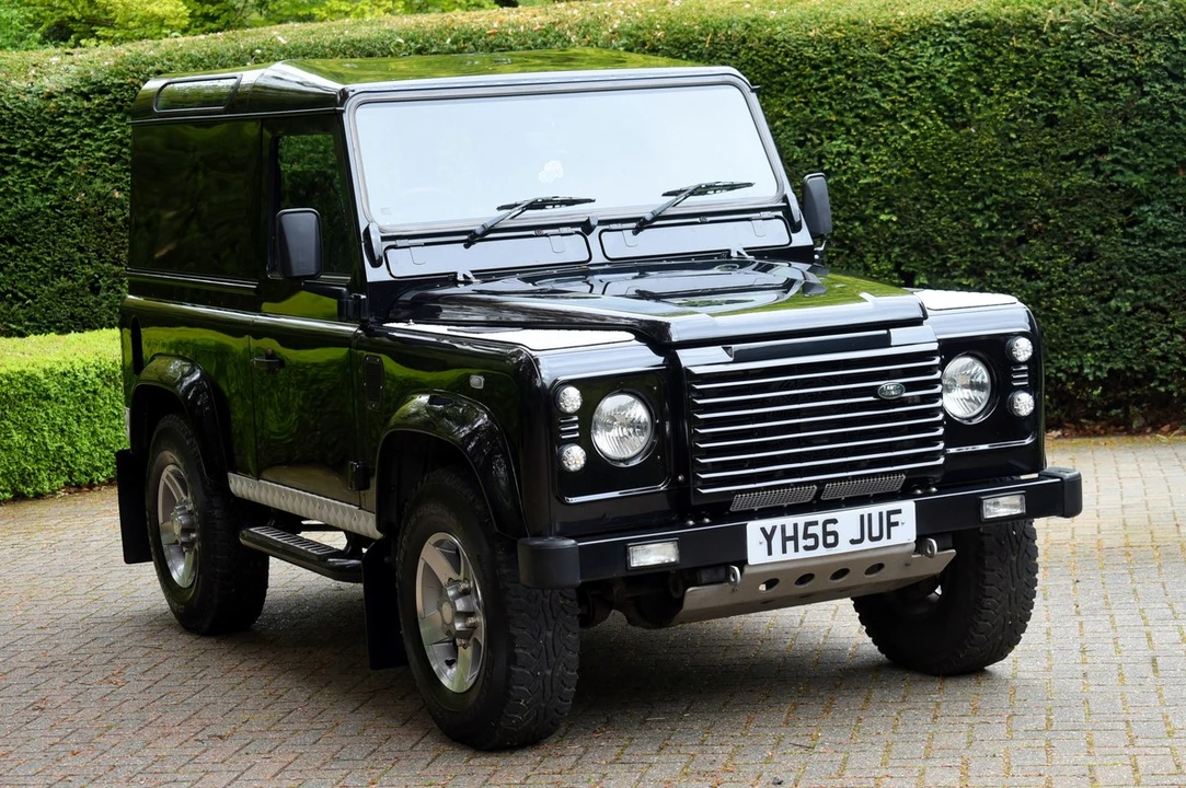 2006 Land Rover Defender 90 - Image 9 of 30