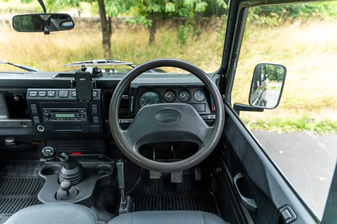 2006 Land Rover Defender 90 - Image 22 of 30