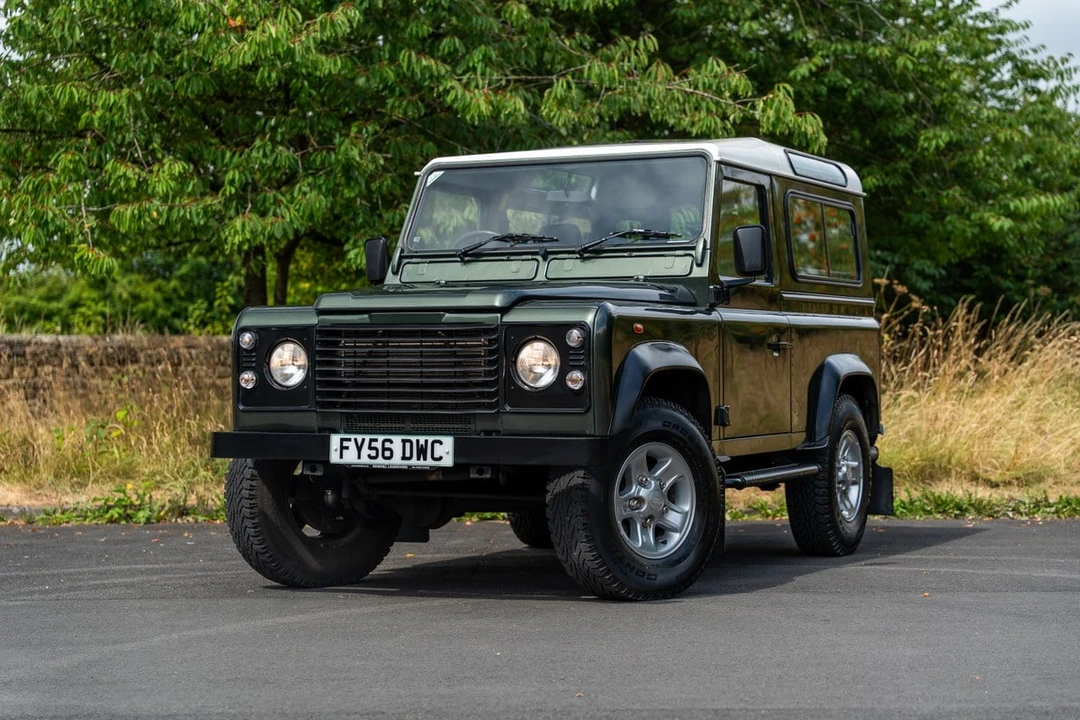 2006 Land Rover Defender 90 - Image 3 of 30