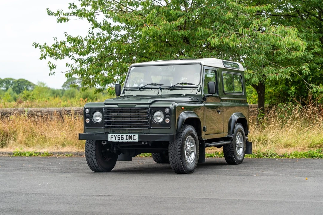 2006 Land Rover Defender 90 - Image 7 of 30