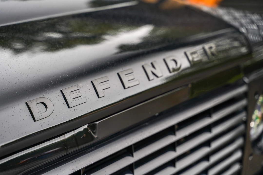 2006 Land Rover Defender 90 - Image 13 of 31