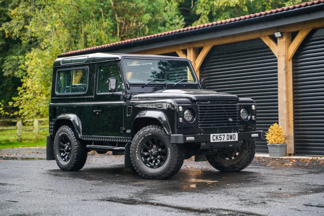 2006 Land Rover Defender 90 - Image 3 of 31