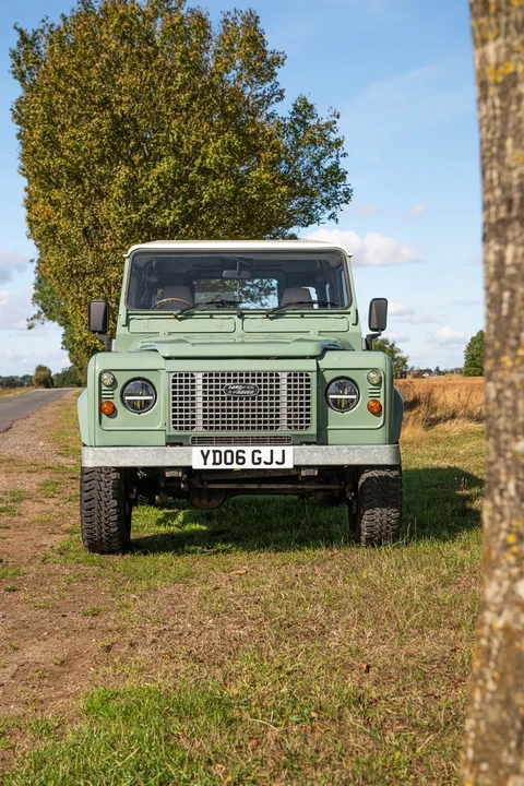 2006 Land Rover Defender 90 - Image 26 of 30