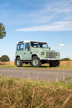 2006 Land Rover Defender 90 TD5 Heritage Edition-inspired